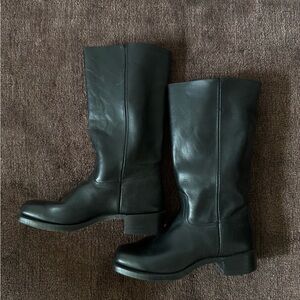 Frye Tan Leather Interior